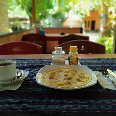 Kuta Garden Homestay Eksteriør bilde