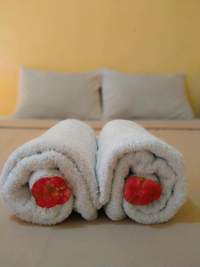 Kuta Garden Homestay Eksteriør bilde